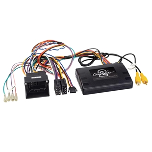 Infoboard adaptor til Skoda og VW med kabelsæt og stik til bilens informationssystem