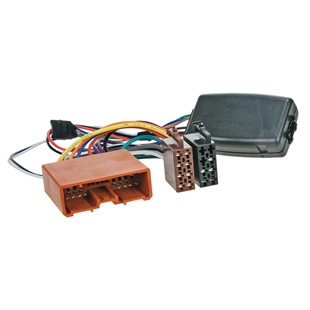 ACV ratstyring til Mazda med ledningsnet til Alpine bilradio, matchende stik og adapter til integrering af ratkontrol.