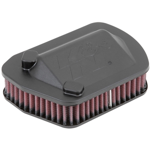 K&N luftfilter til Yamaha XV950 og XVS950 med sort plastikramme og rødt filtermedium.