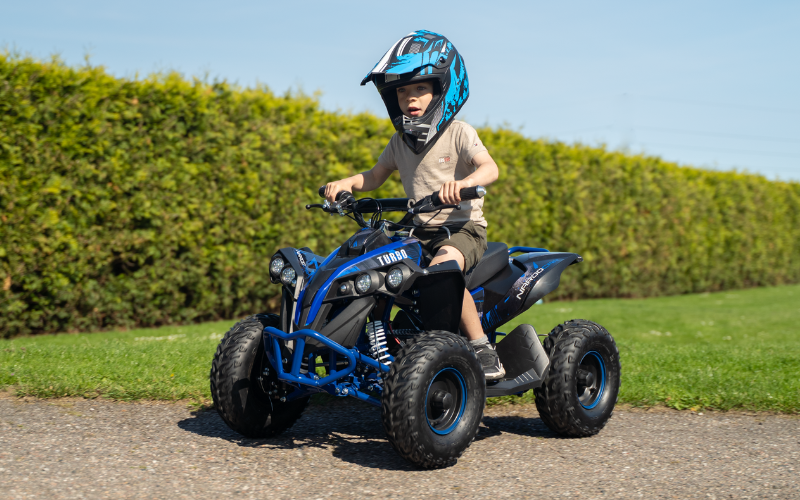 Lille men kraftfuld kardan motor