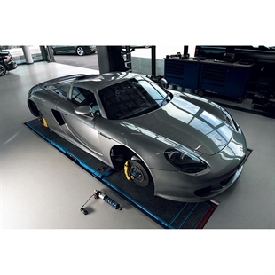 KW_Porsche_Carrera_GT_005