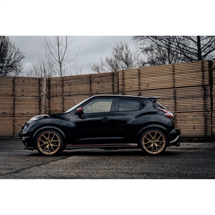 ST_Nissan_Juke_Nismo_RS_Typ_F15_schwarz_003