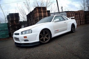 Maxton Front Wide Arches Nissan Skyline R34 Gtr (For 002299-1 Bumper) - Not primed