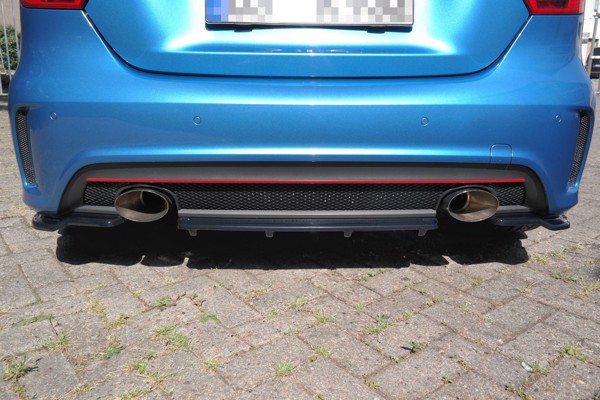 Maxton Central Rear Splitter (With Vertical Bars) Mercedes-Benz W176 Amg-Line Preface - Textured