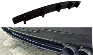 Maxton Central Rear Splitter For BMW 5 F11 M-Pack (Fits Two Double Exhaust Ends) - Gloss Black