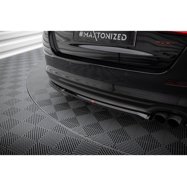 eng_pl_Central-Rear-Splitter-with-vertical-bars-Kia-Optima-Mk3-19688_8