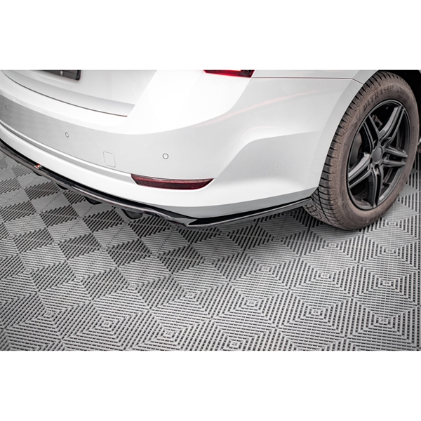 eng_pl_Rear-Splitter-with-vertical-bars-Skoda-Octavia-Mk4-14151_6